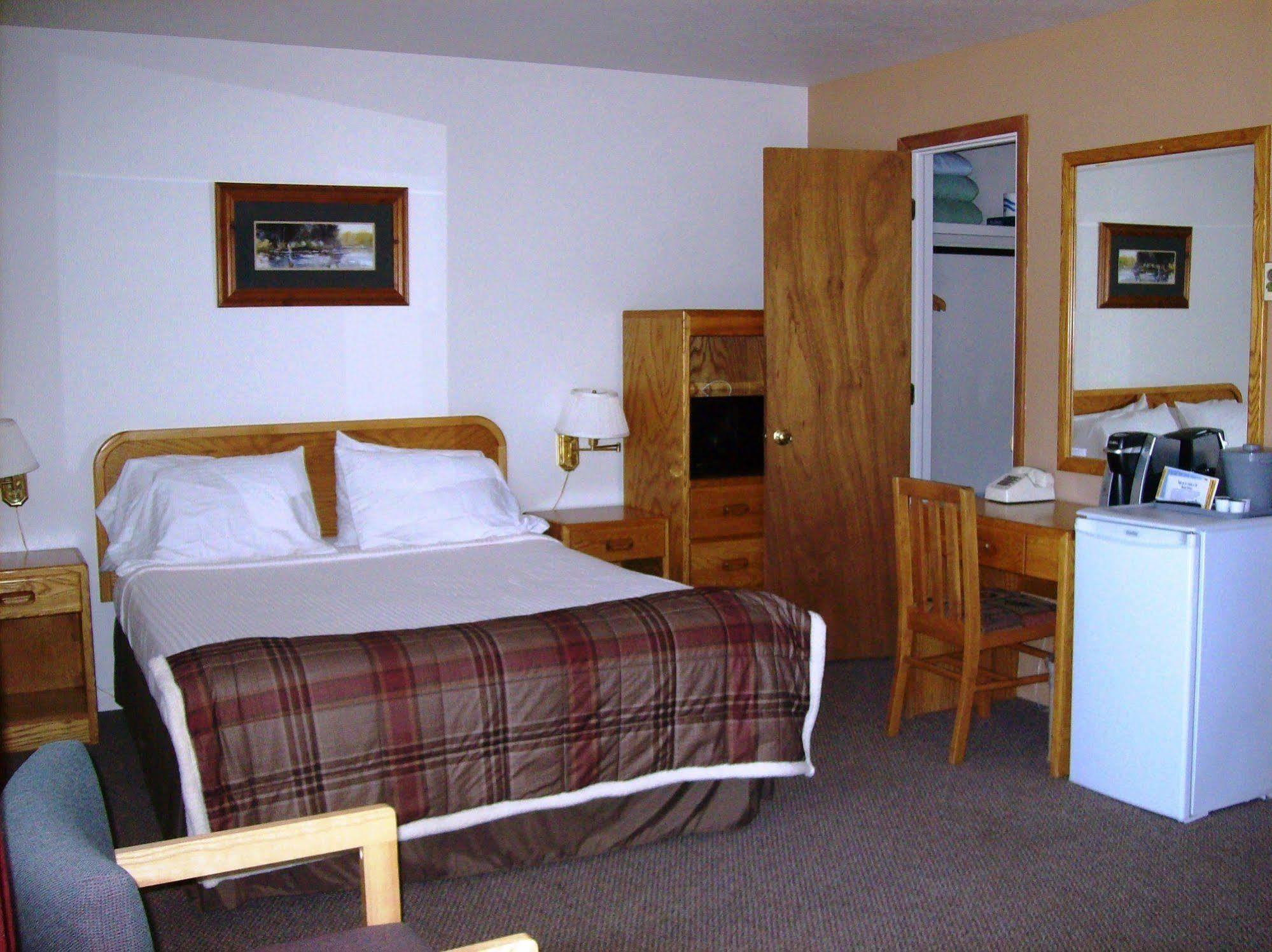 Western Riviera Lakeside Lodging Grand Lake Exteriör bild